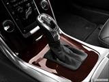  Gear shifter/center console photo